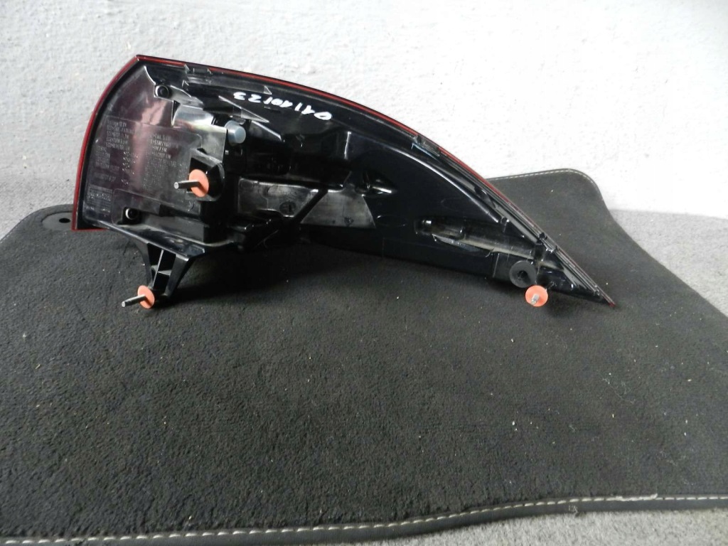 фото №5, Mercedes gle ii w167 19- лампа led задняя левая сторона