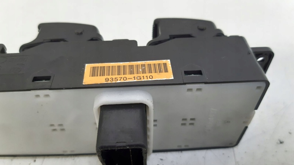 фото №4, Панель окон переключатель kia rio ii 1,4