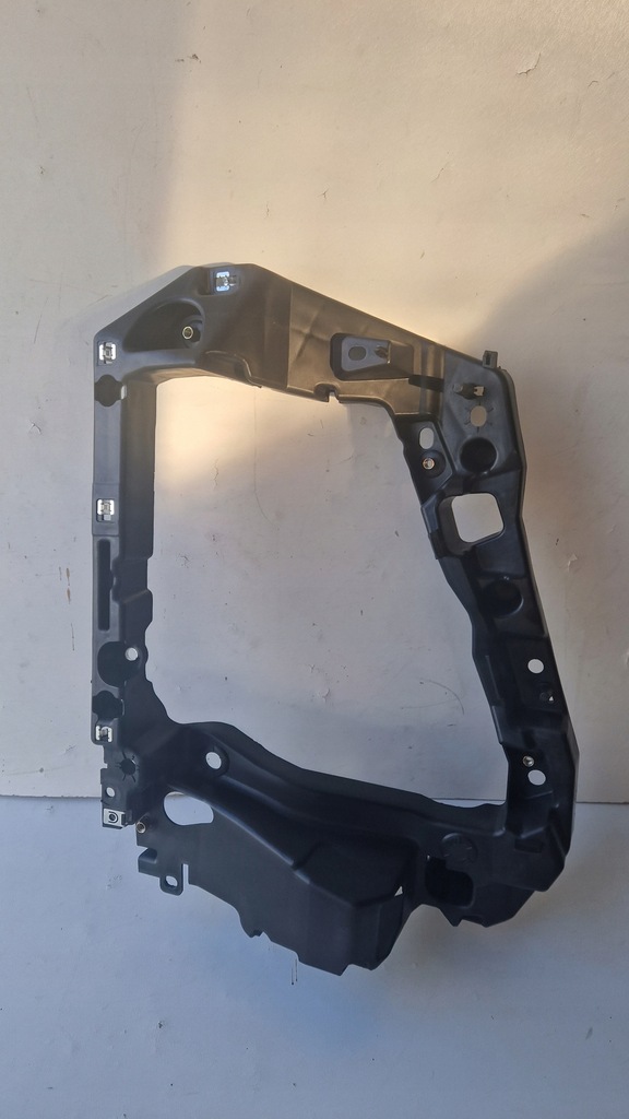 фото №16, Volvo fmx fm5 панель фари рамка протитуманна фара правий