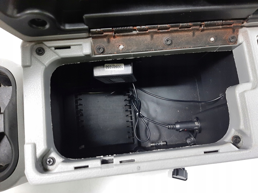 фото №15, Dodge durango ii lift 07r тунель середній підлокітник