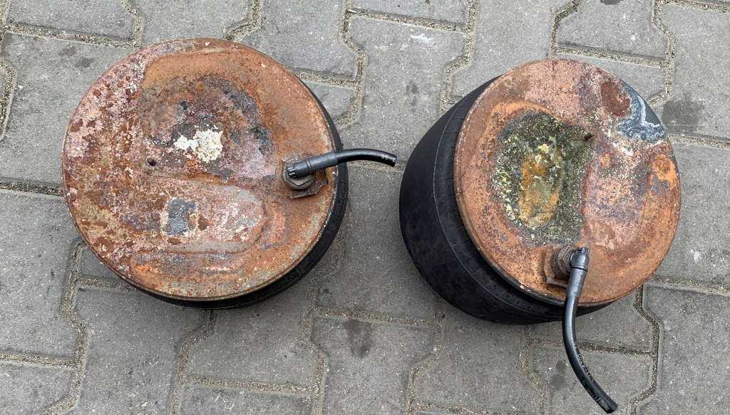 Actros mp4 подушка пневмоподушка підвіска задні low кришка Ціна