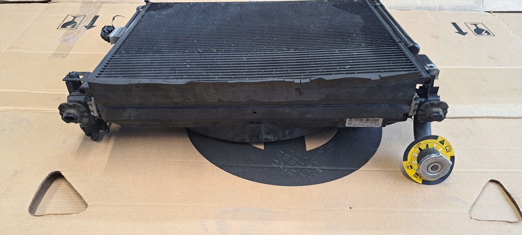 фото №4, Jeep grand cherokee wk2 14-23 комплект радіатор радіатор 6.4 srt