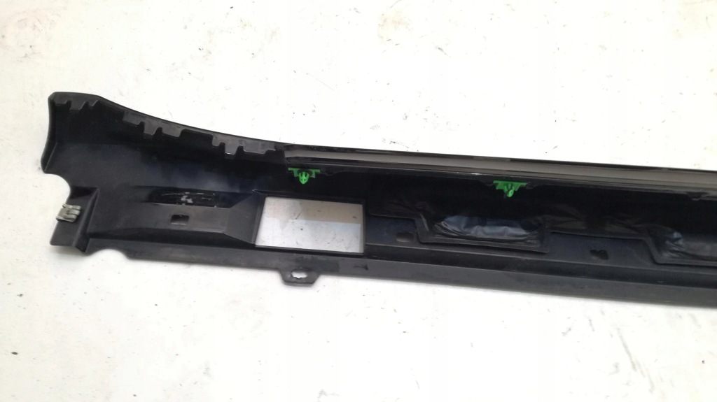 фото №11, Porsche panamera 971 порог наружный правый молдинг 971854884b