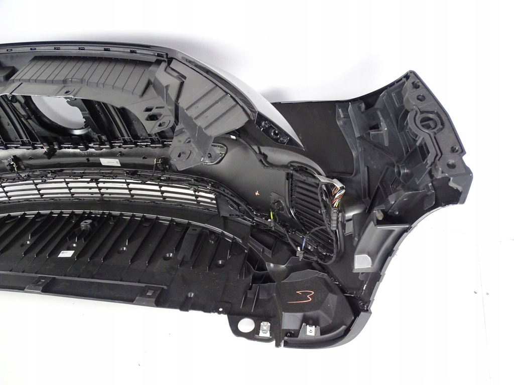 фото №9, Бампер перед передній mercedes eqa 243 w243 версія 6xpdc + радар