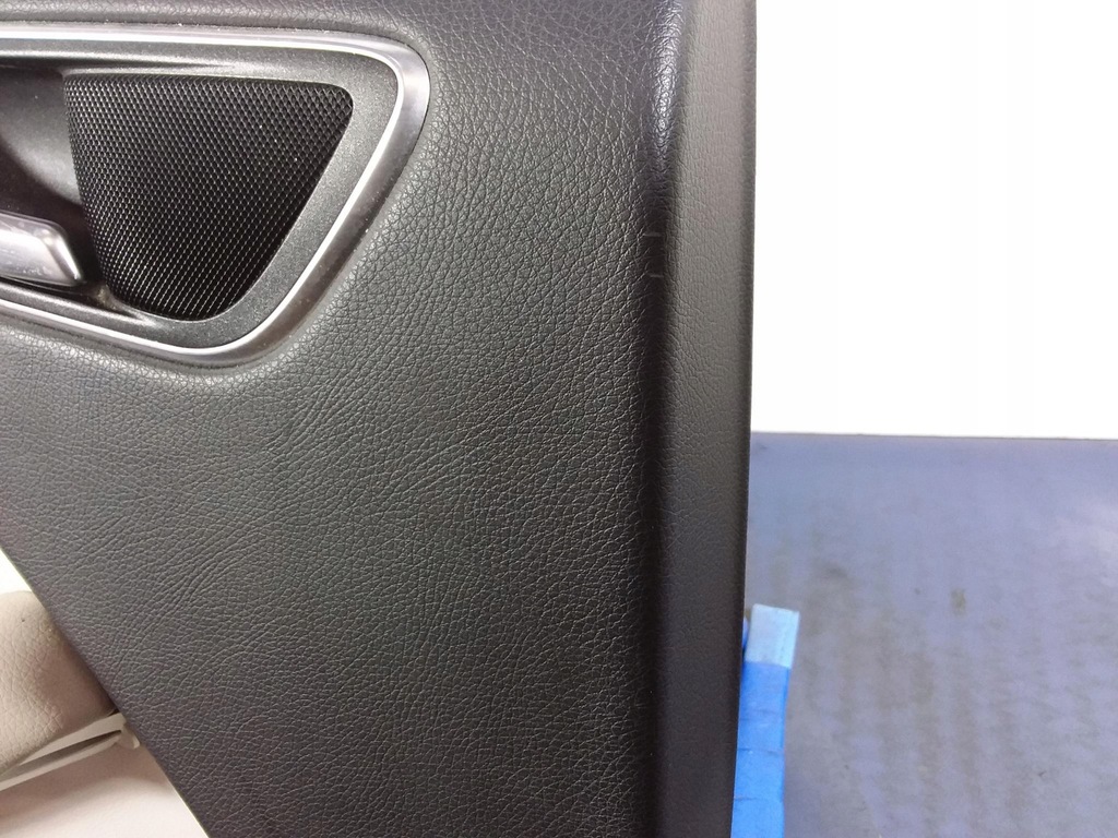 фото №4, Mercedes b w246 оббивка обшивка двері задня лівий