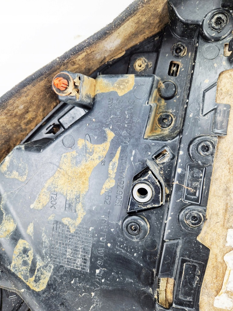 фото №12, Mercedes w176 обшивка оббивка двері правий задня mercedes w176