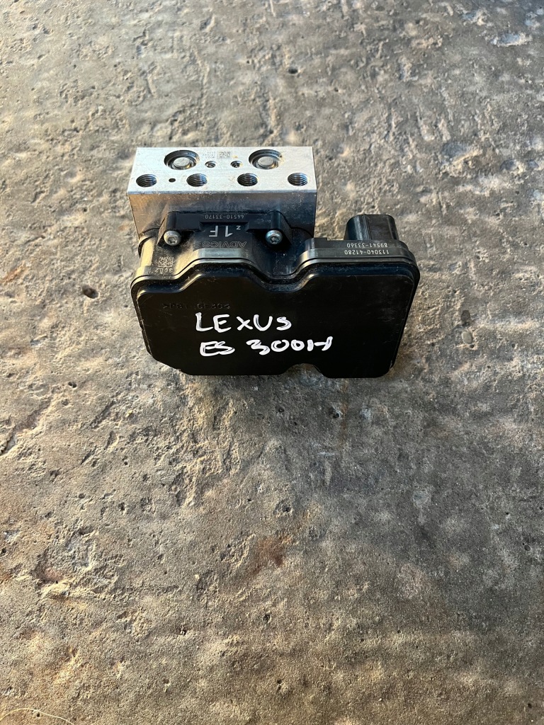 Купити Lexus es 300h насос abs 44510-33170