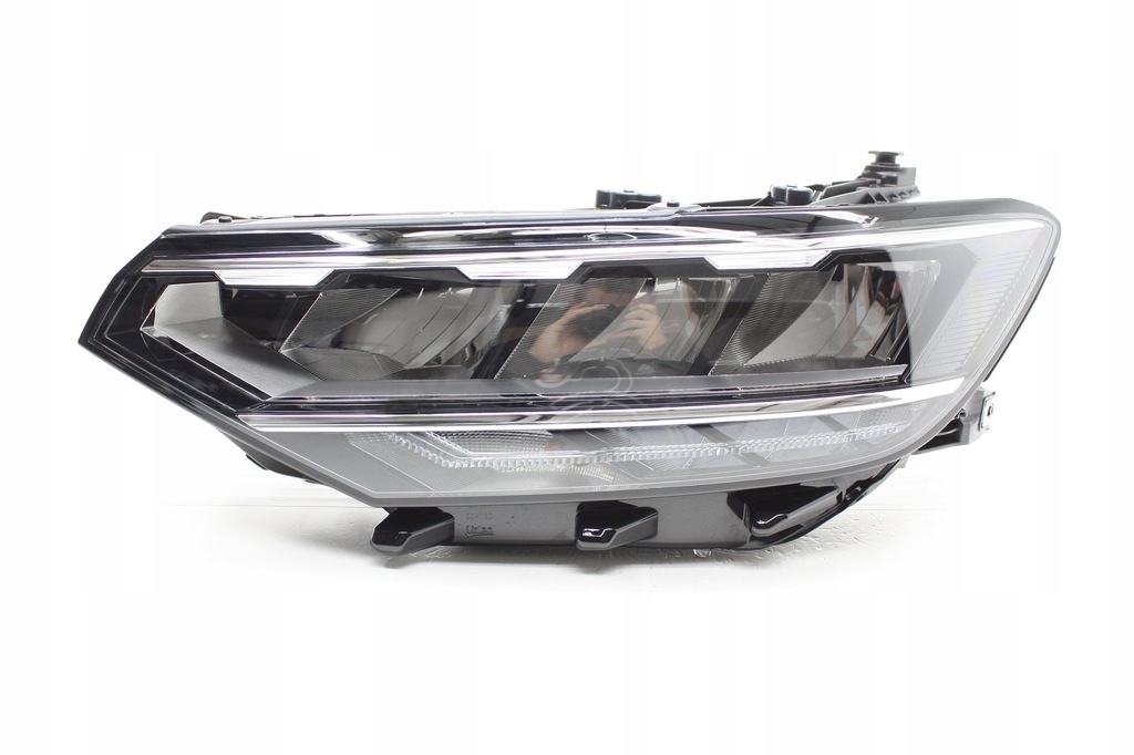 фото №1, Лампа передняя левая full led vw passat b8 lift