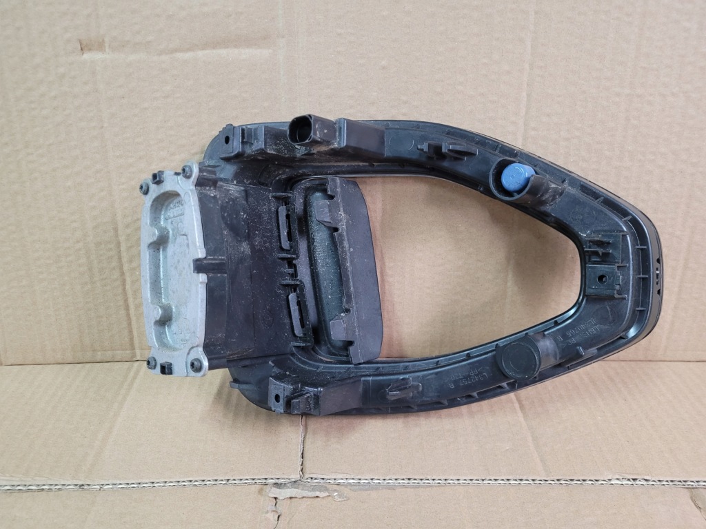 Противотуманная фара передний правая правый  перед drl led vw t roc t-roc рестайлинг  2ga941056h Цена