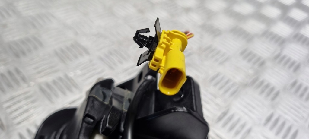 фото №11, Opel insignia kombi b подушка повітряна подушка безпеки пасажира 84126107