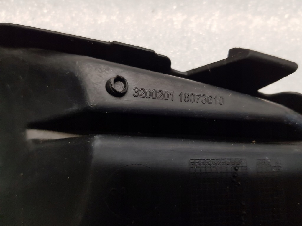 фото №10, Решітка бампера протитуманної фари citroen c1 81482-0h030