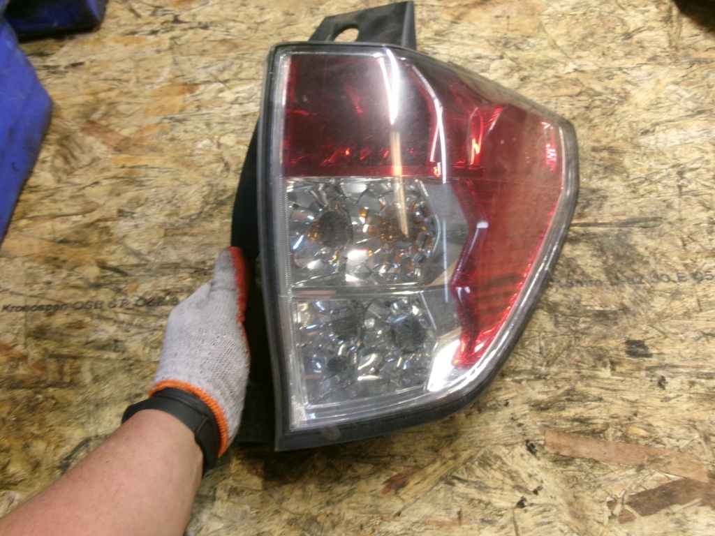 фото №1, Subaru forester 3 iii лампа правая задняя europa