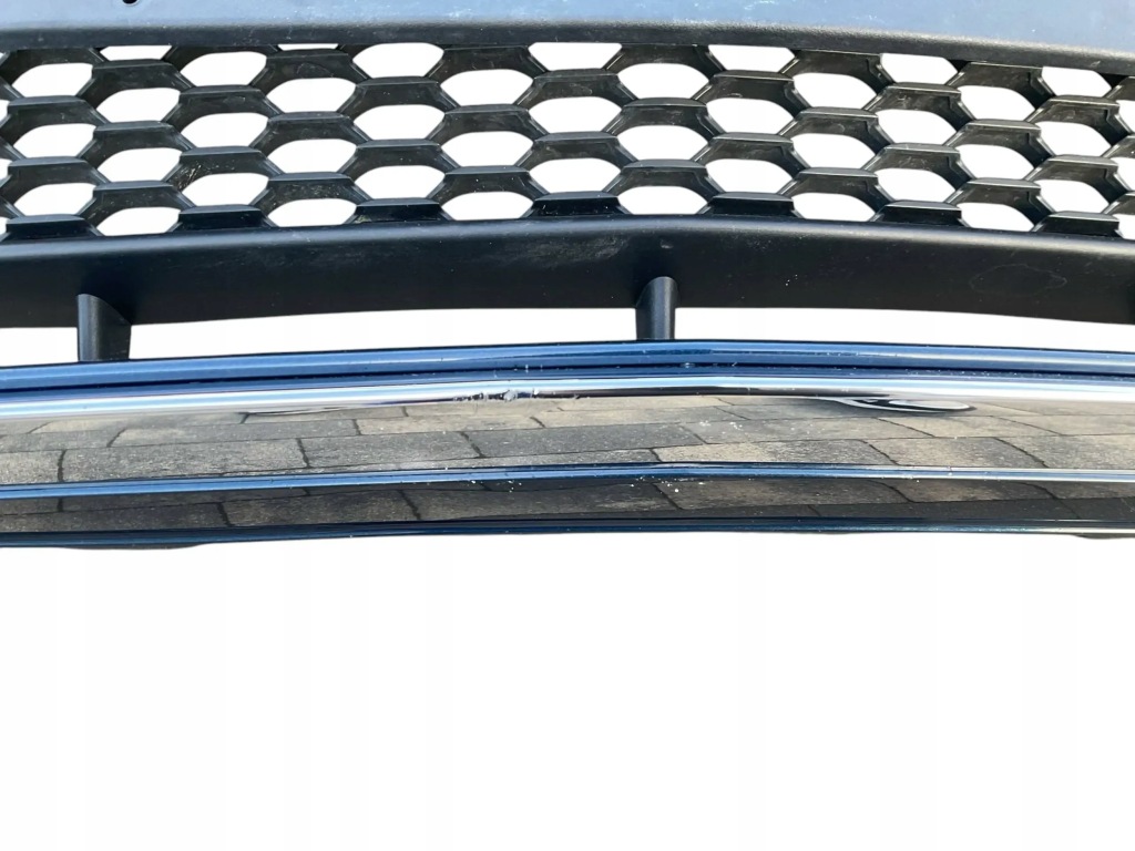 Бампер, решітка радіатора, решітка радіатора, ґрати mercedes cla w-118 дорестайлінг  amg 275. в Україні