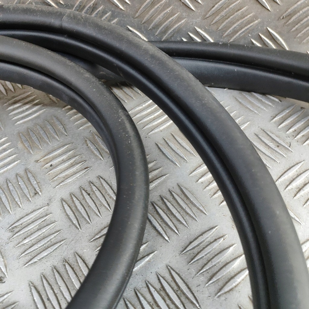 фото №6, Kia niro 2024 ліва сторона прокладка двері