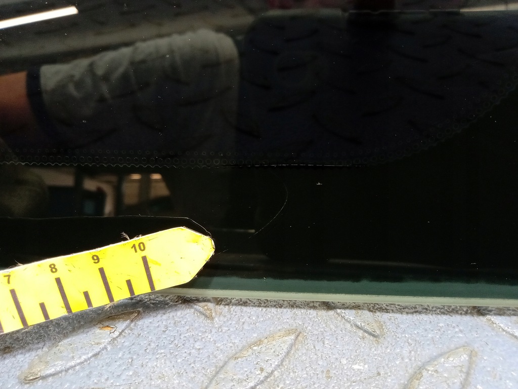 фото №5, Kia carnival ii vq скло кузовна задня права 07r