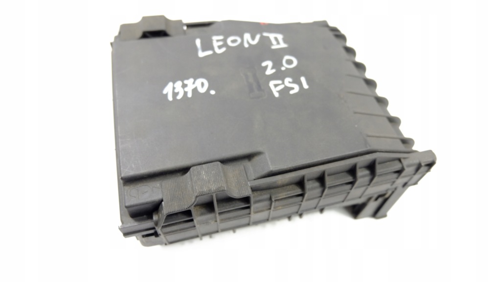 фото №1, Seat leon ii коробка запобіжників 1k0937125a