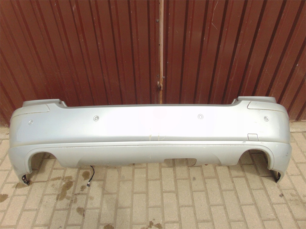 фото №1, Mercedes r-klasa w251 бампер задняя kompletny pdc