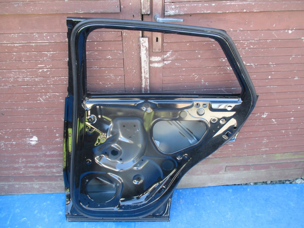 фото №4, Двері праве задні audi q2 2016r-