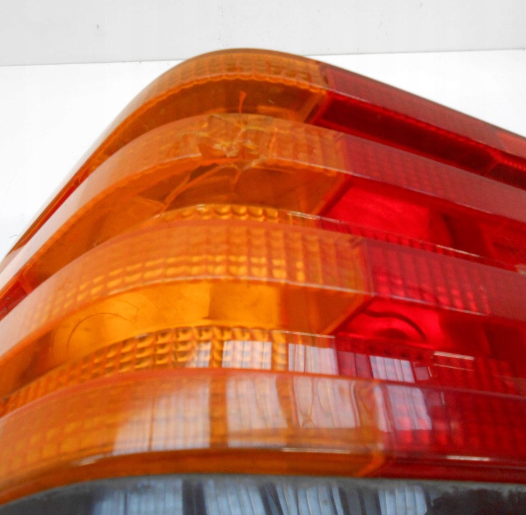 Mercedes sl r129 америка лампа задня ліва на частини zbita 1298280564 Доставка