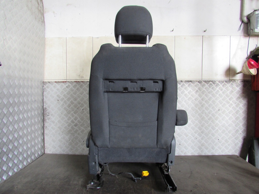 фото №9, Сиденье левый перед подогрев peugeot 5008 09-13r