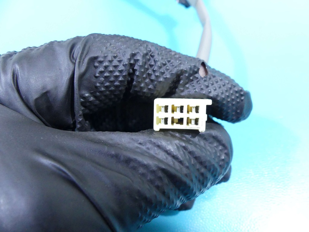 фото №6, Зеркало левая 5 pin toyota avensis verso 1c0 eu