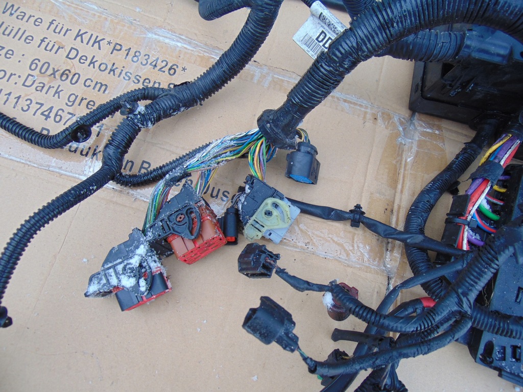 фото №5, Коробка запобіжників focus mk2 c-max 1.6tdci