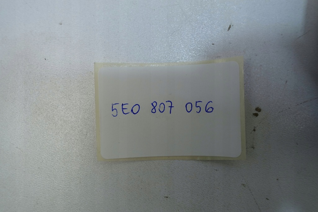 фото №7, Напрямна бампера правий перед skoda octavia iii