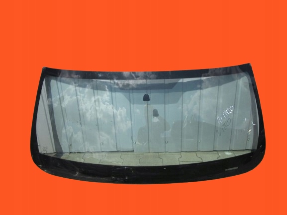 фото №1, Dodge nitro 2008 стекло лобовое перед