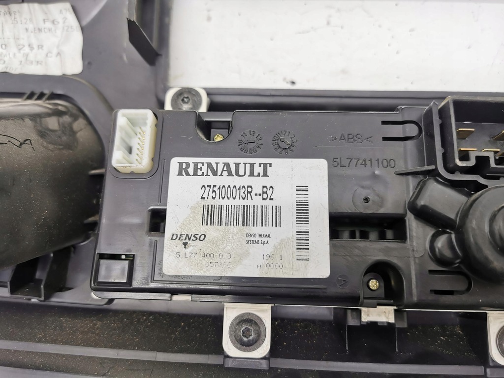 фото №8, Панель кондиционера renault master iii 682600025r