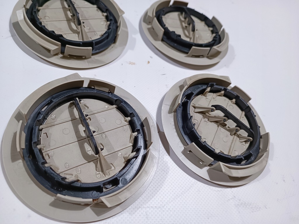 фото №5, Решітка обдув стельовий dodge durango 2014-