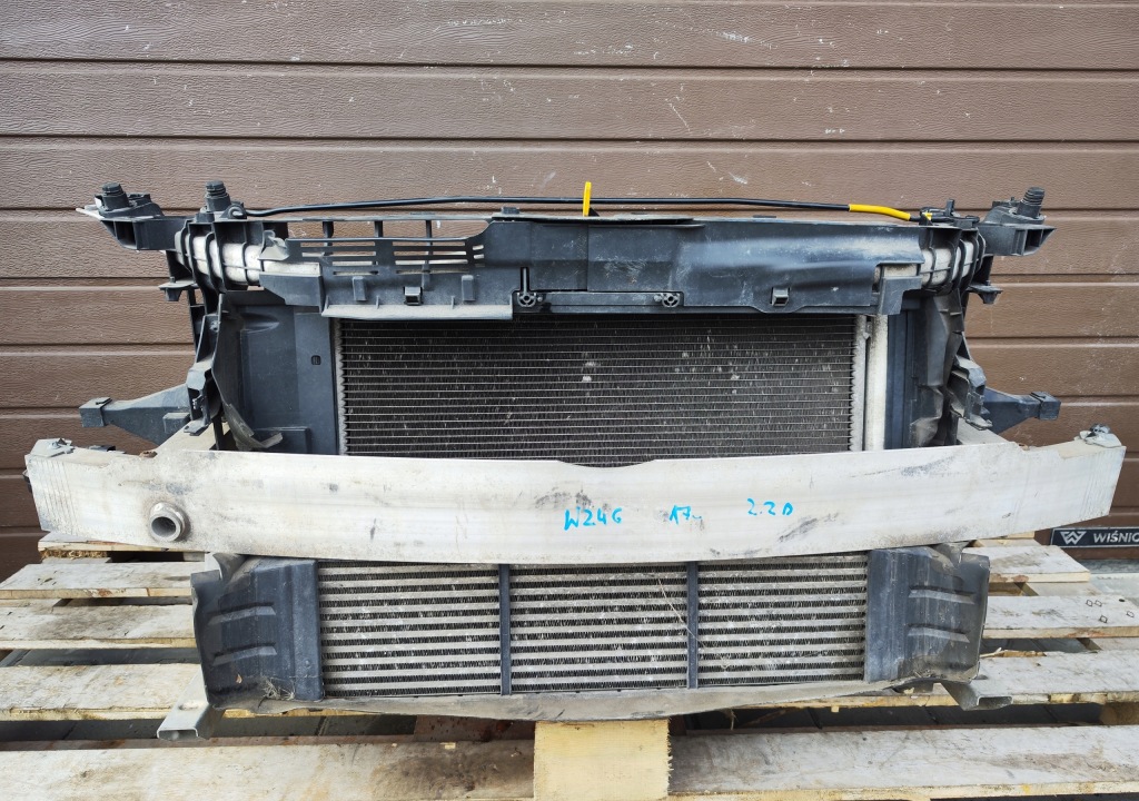 фото №1, Pas передній радіатор mercedes b w246 2.2 d 2017