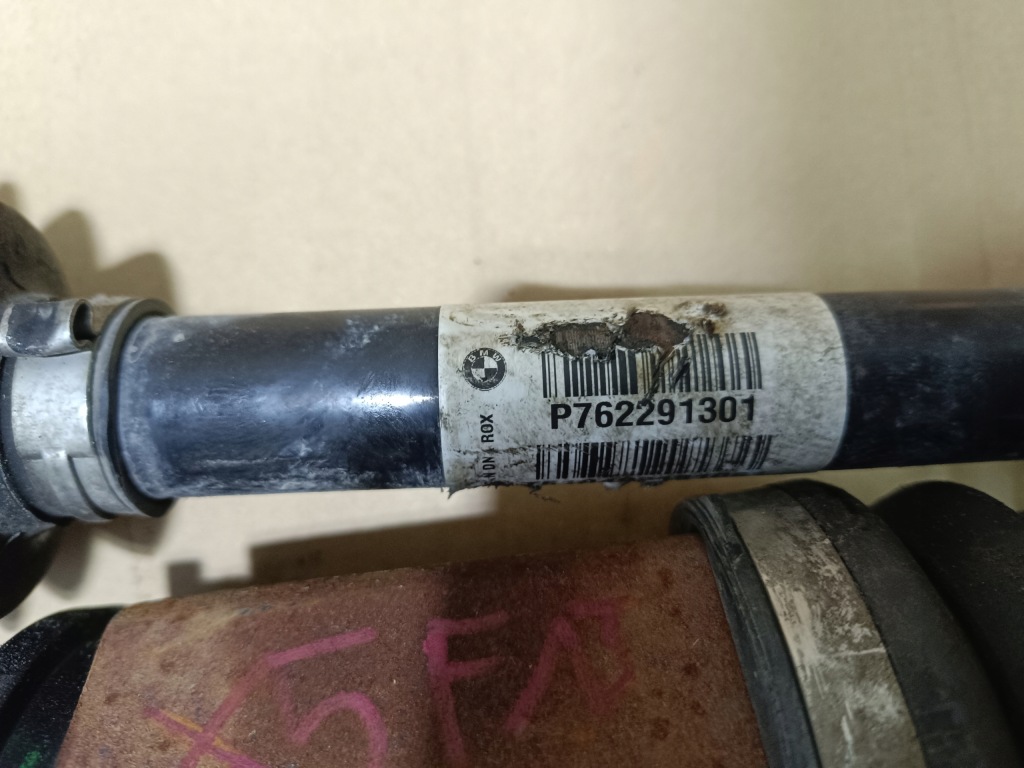 Приводной вал правый  762291401 bmw x5 x6 f15 f16 Оригинал