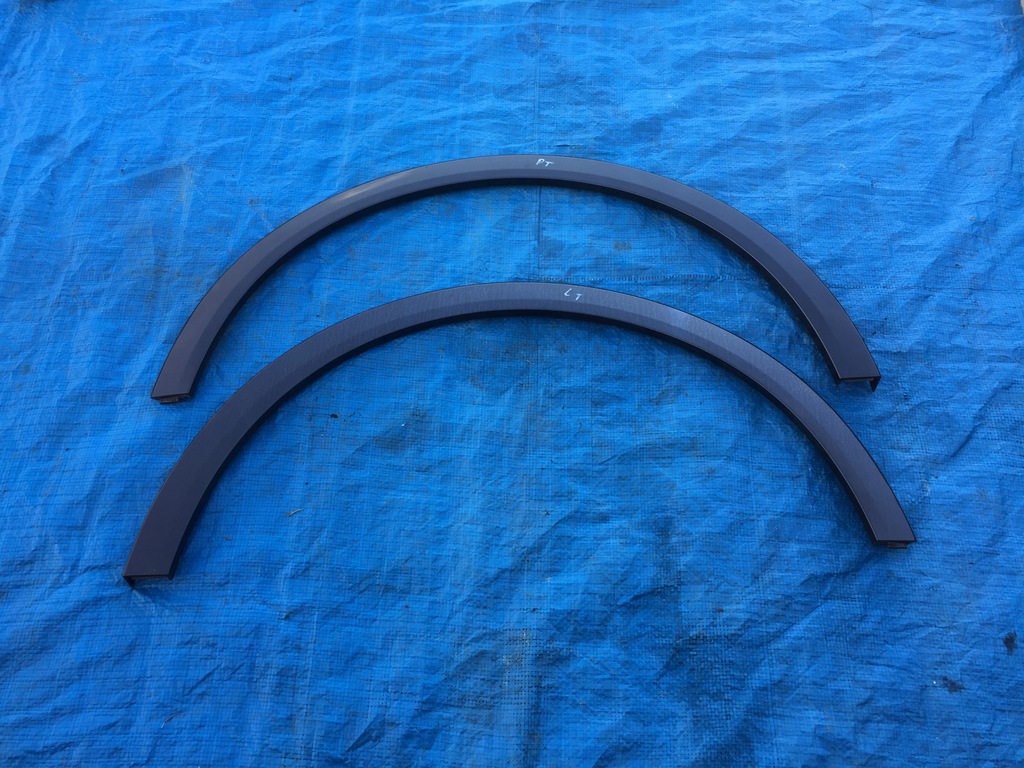 фото №1, Cadillac xt5 16 17 18 19 молдинг na крыло