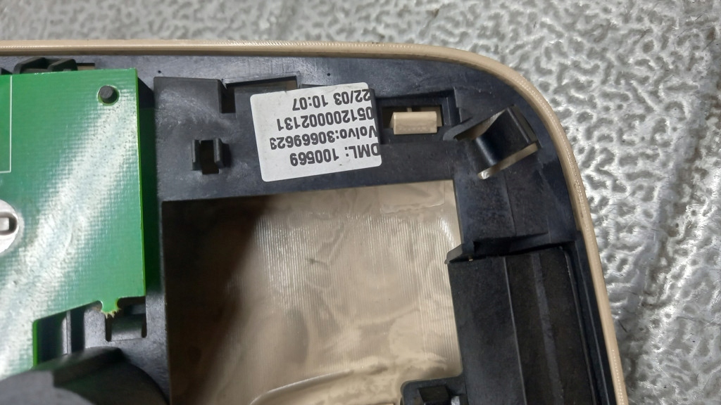 фото №10, Освітлення кабіни volvo s60 30669623