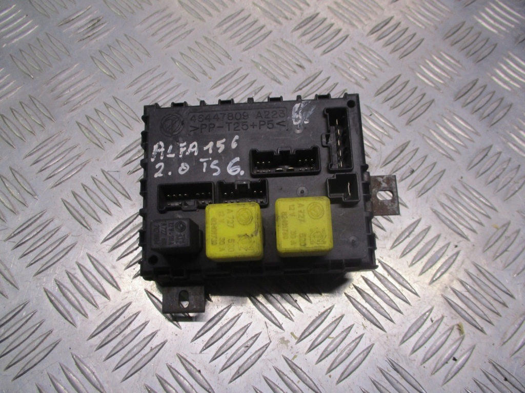 Купить Коробка предохранителей alfa romeo оригинальный номер 46447809