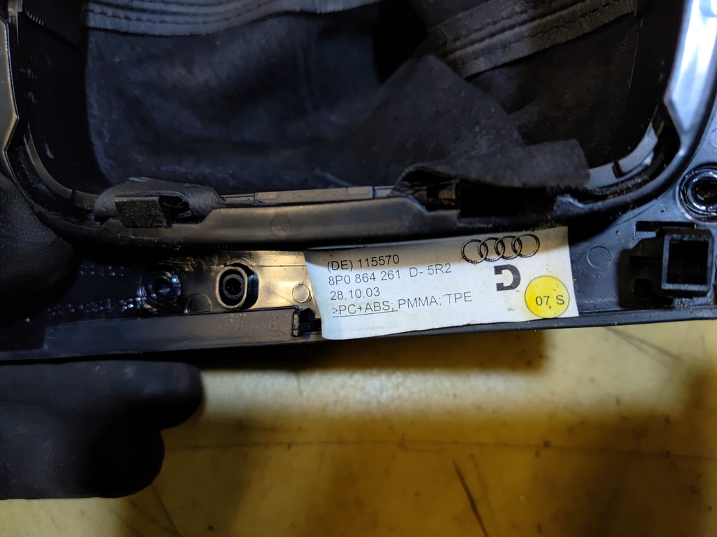 фото №7, Audi a3 8p ручка чохол передач 8p0864261