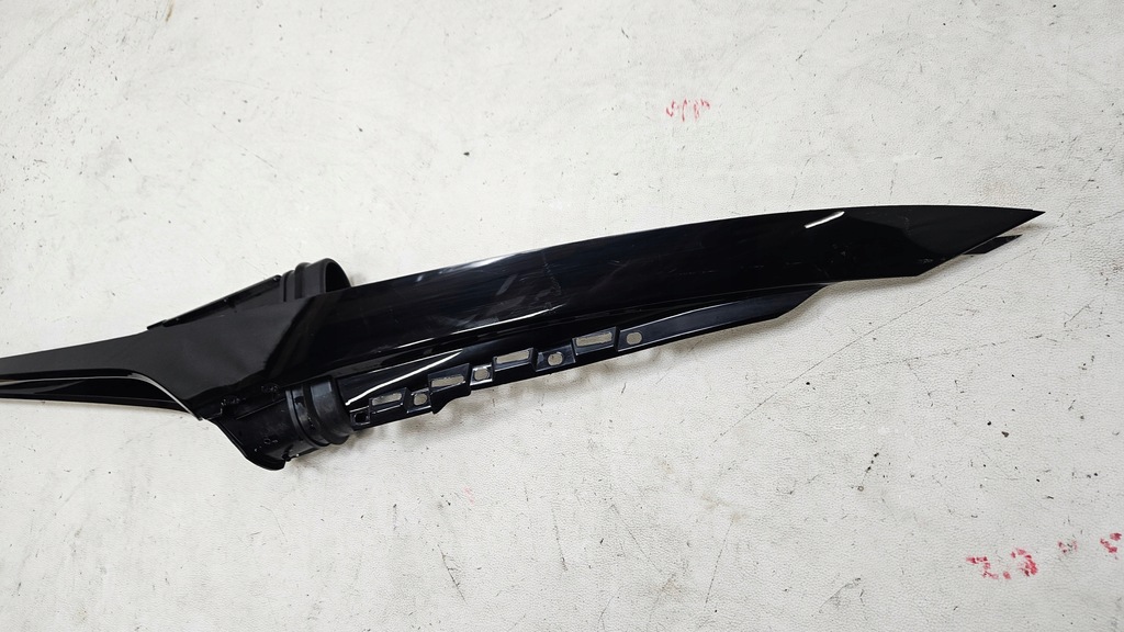 фото №6, Молдинг боковая крыша правый задняя aston martin db11 hy53-014a36-ac