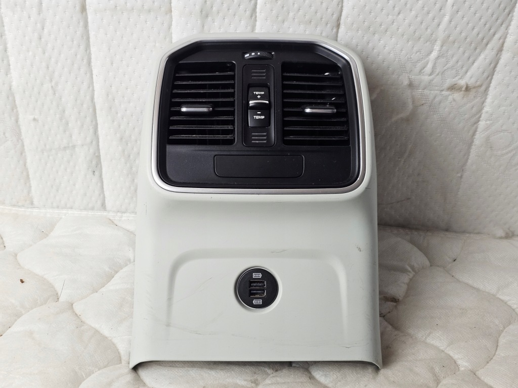 фото №1, Решітка обдув впуск тунель задня usb port захист porsche macan 95b864378d