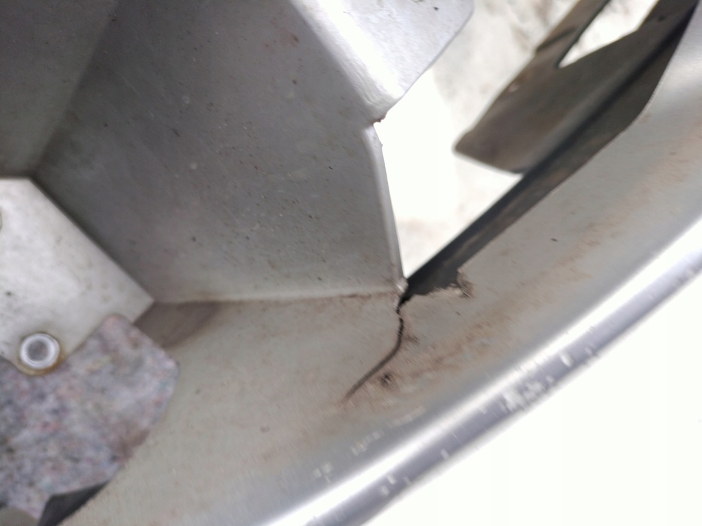 фото №12, Chrysler grand voyager iv бампер перед передний ps2 ксенон омыватель