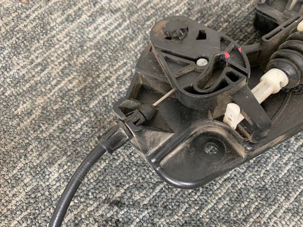 фото №13, Ford mustang mach-e gt rwd 21r трос замок замка капот оригінал