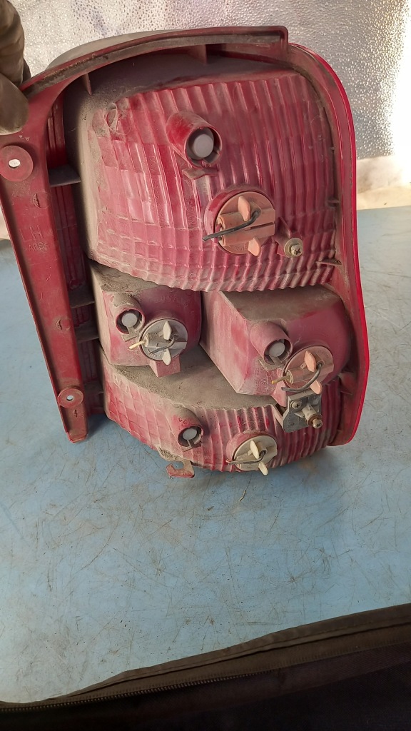 фото №2, Лампа задня ліва kia carnival 03r