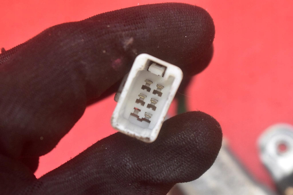 Підйомник скло правий перед eu 85710-30340 lexus gs 300 2 ii рестайлінг  00-04 Оригінал