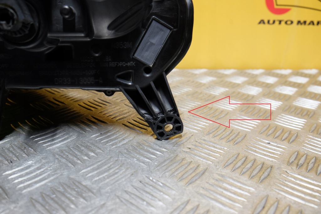 Ford mustang рестайлинг  2013 2014- фара фара ксенон с led r америка в Украине