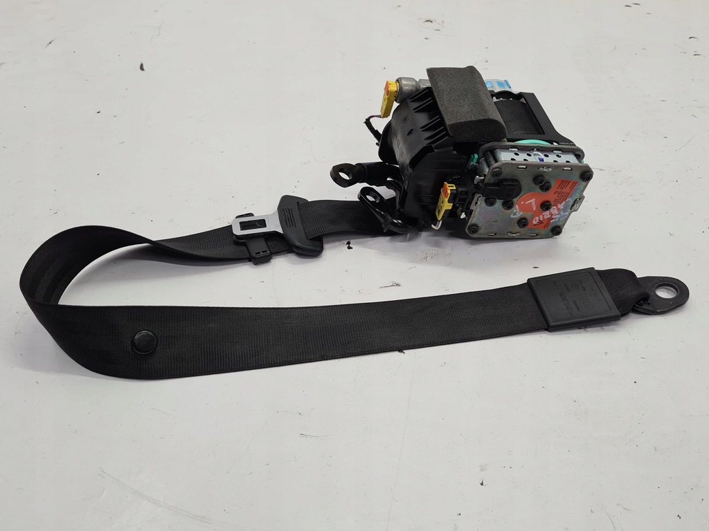 фото №1, Audi a5 8t cabrio pas безпеки лівий перед 8f1857705