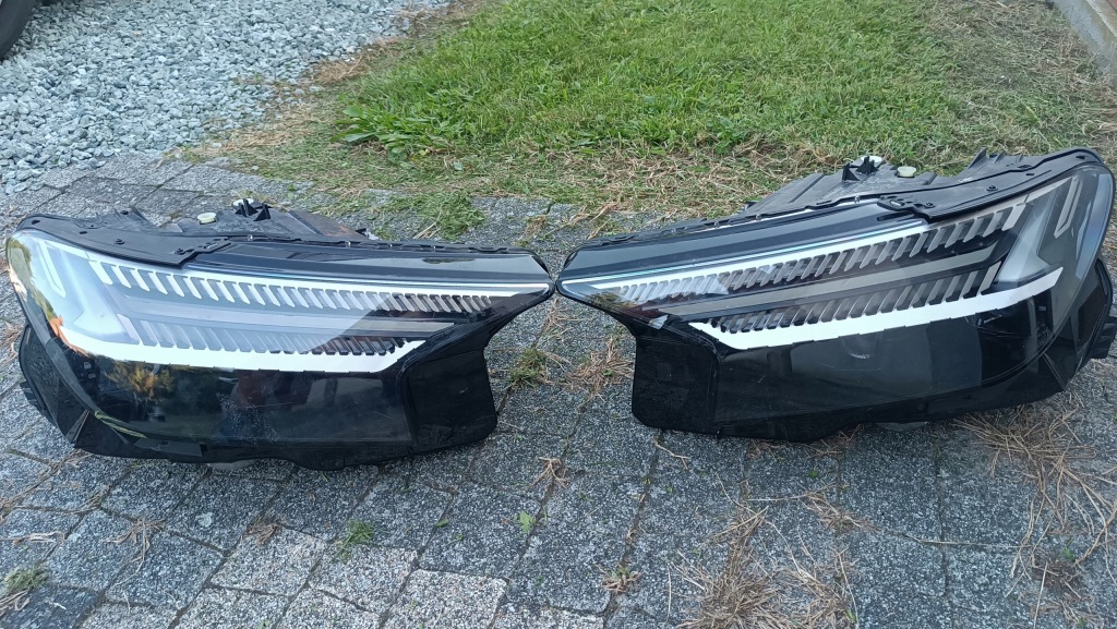 фото №1, Audi q4 e-tron 89a лампы передние l+p full led matrix europa полный org