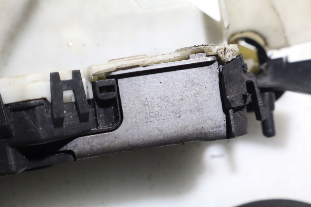 фото №5, Замок левый перед дверь peugeot partner ii lift