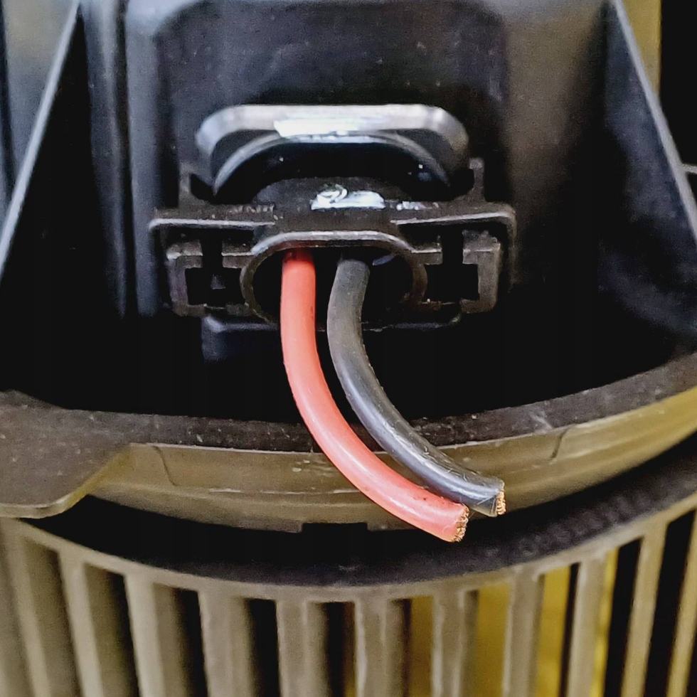 фото №7, Повітродувка обдув вентилятор renault scenic grand ii 2.0 j84f666583v nr230