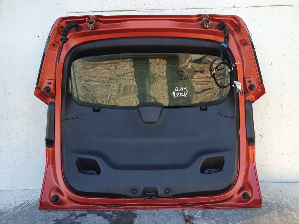 фото №9, Peugeot 2008 i задня задня кришка багажника багажника