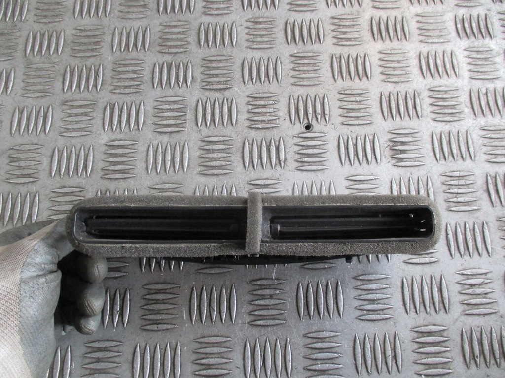 фото №4, Решётка обдув средняя ford focus c-max 10-14r