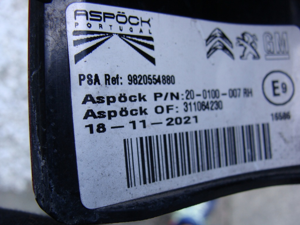 фото №5, Лампа лівий задня combo e rifter partner iv proace 9820554880 !!!